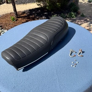 1974-1976 BMW Airhead R75/6 R75 Black Main Rider Passenger Bench Seat Denfield - Picture 1 of 15