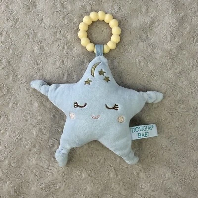 Плюшевая мягкая игрушка Douglas Baby Blue Star с желтым зубчатым кольцом и золотой луной - Изображение 1 из 4
