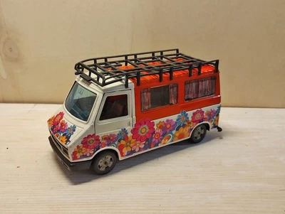 FIAT 242 CAMPER HYPPIE - MEBETOYS 1/25 - Immagine 1 di 2