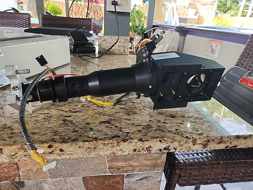 Barco FLM HD14 1080p HD 14,000 Lumen  DLP Projector Only Parts (AS PICTURES) - Image 1 of 4