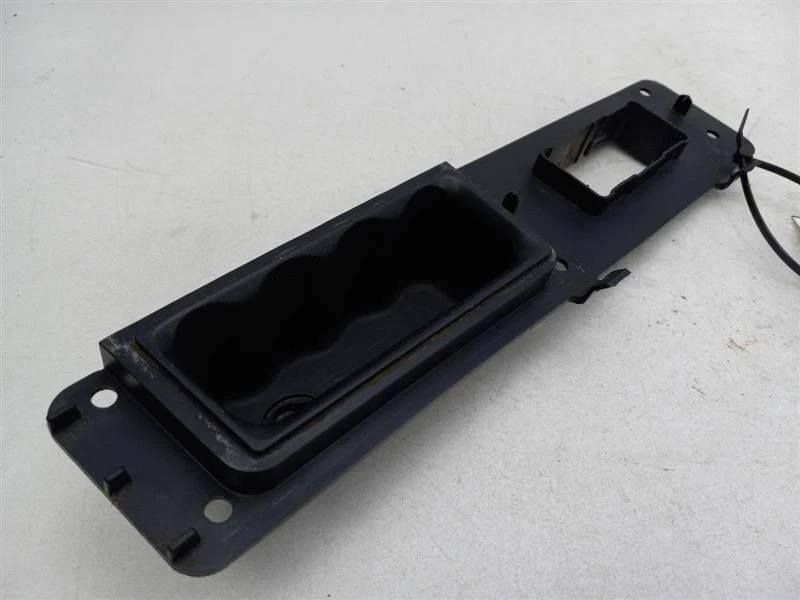 Jeep Patriot 2007-2010 interruptor ventana lateral derecha bisel interior Foto 1 de 4