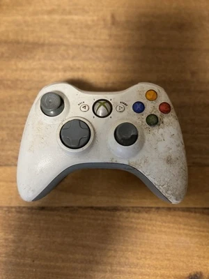 Official Microsoft Xbox 360 Wireless Controller -No Battery Pack White - Image 1 of 3