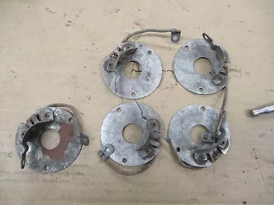 1928 1929 1930 1931 Modelo A Ford Placa Distribuidora Inferior Lote de (5) piezas Foto 1 de 2