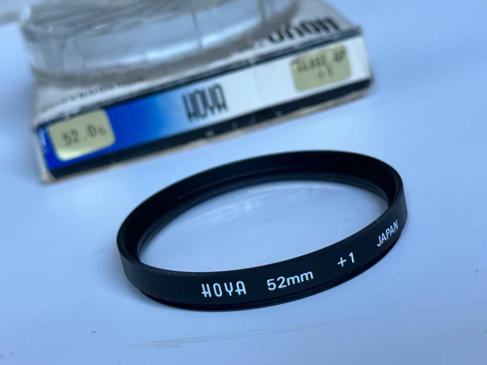 Hoya 52mm Fit Close-up +1  Filter, and Keeper - Image 1 of 1