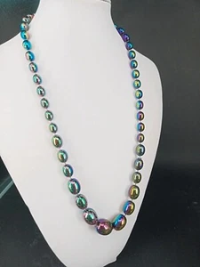 1 bunt schimmernde Perlenkette-Halskette-NEU-UNGETRAGEN-Modeschmuck - Bild 1 von 3