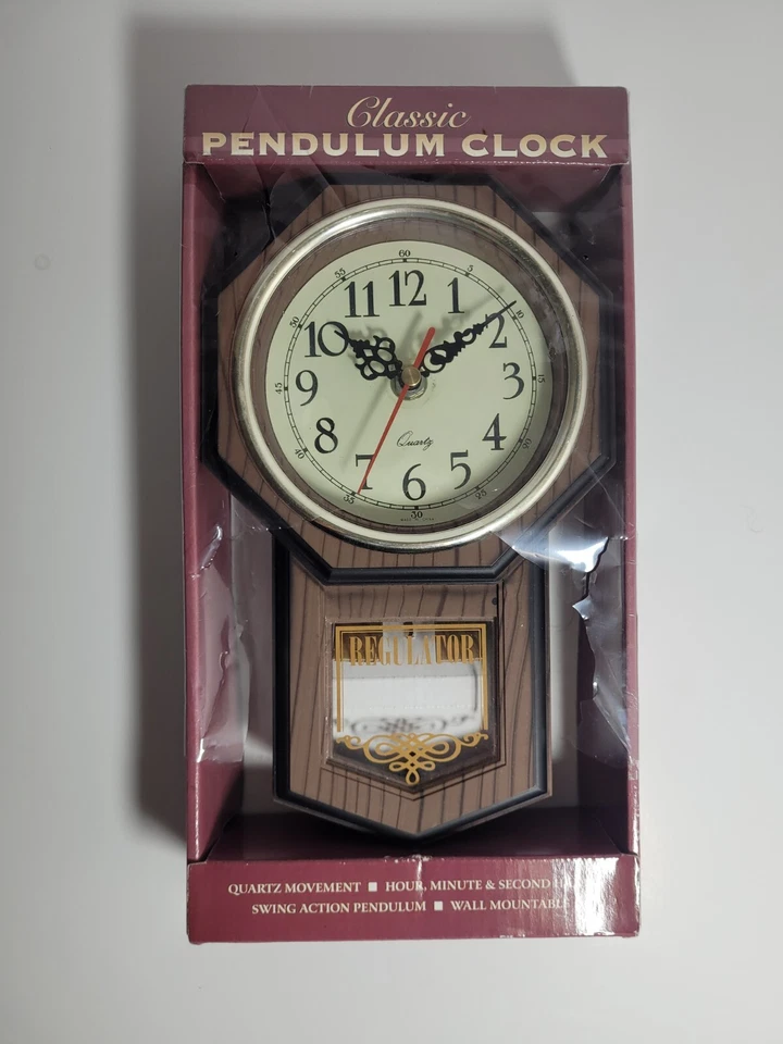 Regulator Classic Swing Action Quartz Pendulum Clock Wall Mount  5-7/8" x 9-3/4" Foto 1 de 4