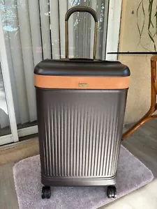 NEU Hartmann Reserve Medium erweiterbarer Kofferraum - Bild 1 von 6