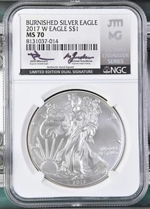2017 W EAGLE BURNISHED SILVER EAGLE S$1 Mercanti Gaudioso Limited Signature - Picture 1 of 3