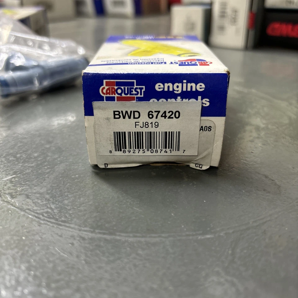 BWD 67420, inyector de combustible, para 04-05 Mazda 3 Foto 1 de 2