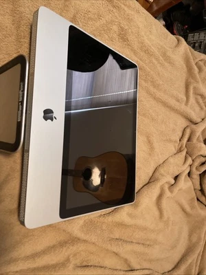 Apple iMac 2008/2009 20" Screen Core 2 Duo 2 GHz 4GB 160GB El Capitan - Image 1 of 4