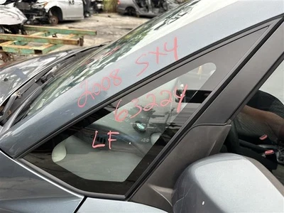 Driver Left Windshield Glass Pillar Fits 07-13 SX4 1134257 - Imagem 1 de 4