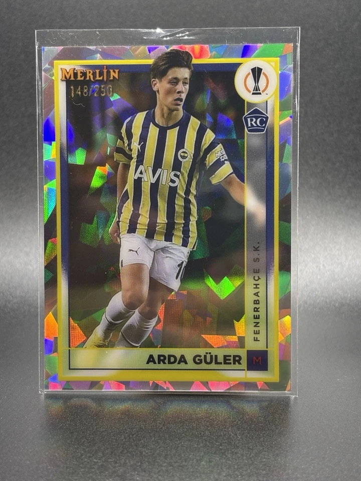 2022-23 Merlin Arda Guler Novato/250 Refractor Atómico Fenerbahce Cromo Fútbol Foto 1 de 2