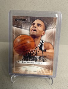 Tony Parker Fleer Skybox Autographics #26 2004-05 San Antonio Spurs MINT