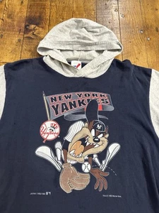 Vintage Taz New York Yankees 1993 Shirt Size XL Youth Looney Tunes MLB 20.5x27 - Picture 1 of 23