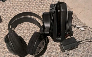 Sony Wireless Headphones Ir TMR-IF540R Working Sound Good - Picture 1 of 8