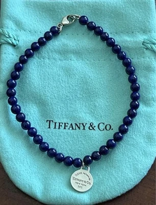 Pulsera Tiffany & Co 7" Lapislázuli Mini Cuentas Etiqueta Redonda Plata de Ley Foto 1 de 4