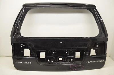 2003 2004 2005 2006 Lincoln Navigator Liftgate Tailgate Gate OEM 03 04 05 06 - Image 1 of 4
