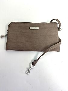 baggallini Attachable Wallet Pouch Excall et Taupe Wallet Organzercard holder