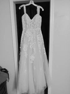 Galina Signature Collection White Wedding Dress Size 10  - Picture 1 of 6