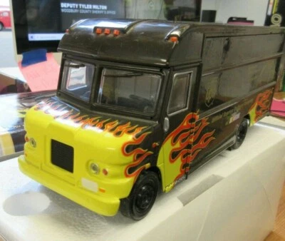 Edición Limitada Adulto Coleccionable Escala 1:32 ACTION UPS VAN NASCAR (M) Foto 1 de 4