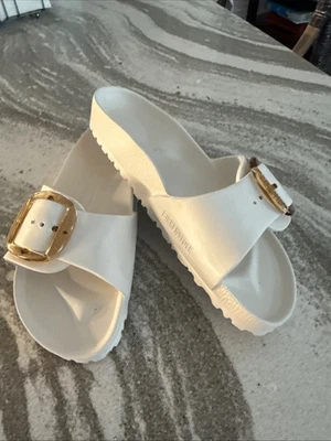 Sandalias Birkenstock Madrid Hebilla Grande EVA Blanco Toboganes Mujer 10 EU 41 Slides Foto 1 de 4