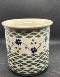 Vtg Boleslawiec Polish Pottery Coffee  Mug 12 oz Blue Flowers Green Weave 506 - Picture 1 of 9