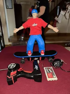 Planet Toys Board Sharks RC Skateboarder Complete Pre-owned! - Picture 1 of 6