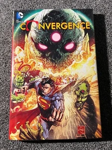 Convergence HC Hardcover Oct 2015 (DC Comics - Sealed) FREE DELIVERY - Picture 1 of 1