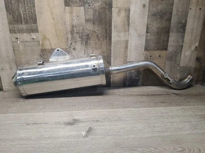 Оригинальная труба глушителя выхлопной системы 2007-2012 Triumph Tiger 1050 2200372  - Изображение 1 из 4