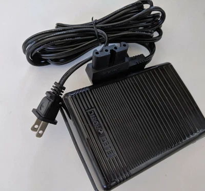 Speed Control Foot Pedal + Cord for Bernina 709,717,719,729, 730 Round pins Type - Image 1 of 3