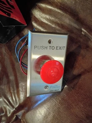 Alarm Controls TS-14R Pneumatic Time Delay Red Push Button "PUSH TO EXIT" - Image 1 of 2