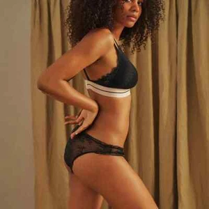 Calzoncillos de encaje florales transparentes para piernas de gran altura Lolita nuevos con etiquetas precio de venta sugerido por el fabricante £27 negros - Imagen 1 de 7