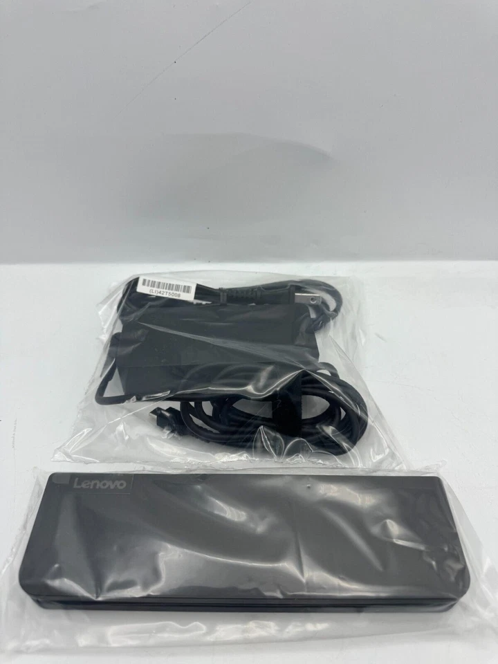 Docking station Lenovo USB-C mini universal L01UD033-CS-H 65w - Imagem 1 de 1
