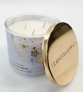 Bath And Body Works Blue Sky Breeze 3 Wick Scented Candle 14.5 oz. - Picture 1 of 6