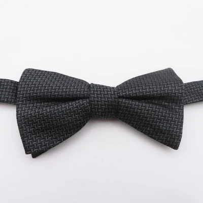 Pajarita Ryan Seacrest negra a cuadros 2,5" de ancho pre lazo poliéster esmoquin Foto 1 de 4