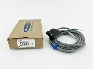 New Banner Engineering SE61E Photoelectric Sensor 10-30VDC 2 Meter Cable 26073 - Picture 1 of 6