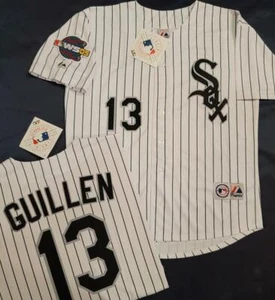 Camiseta deportiva de béisbol 1630 de los Medias Blancas de Chicago Ozzie Guillen 2005 de la Serie Mundial blanca nueva - Imagen 1 de 1
