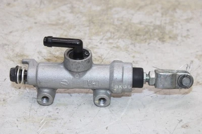 17-19 KAWASAKI Z650 EX650GJ OEM FRENO TRASERO CILINDRO MAESTRO Foto 1 de 4