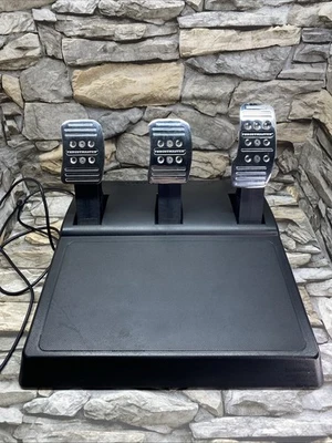 Juego de pedales Thrustmaster TMX Pro Racing Wheel T3PA Xbox One y Windows PC Premium Foto 1 de 4