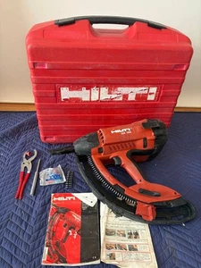 Hilti GX-100 strumento di fissaggio automatico pistola per unghie ad azionamento a gas con custodia rigida - Foto 1 di 20