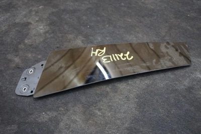 Borde de carrocería de pilar B exterior centro derecho 9J1845032A OEM Porsche Taycan 2020-22 Foto 1 de 4