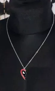 Collar de amistad Deadpool Wolverine lado Deadpool - Imagen 1 de 4