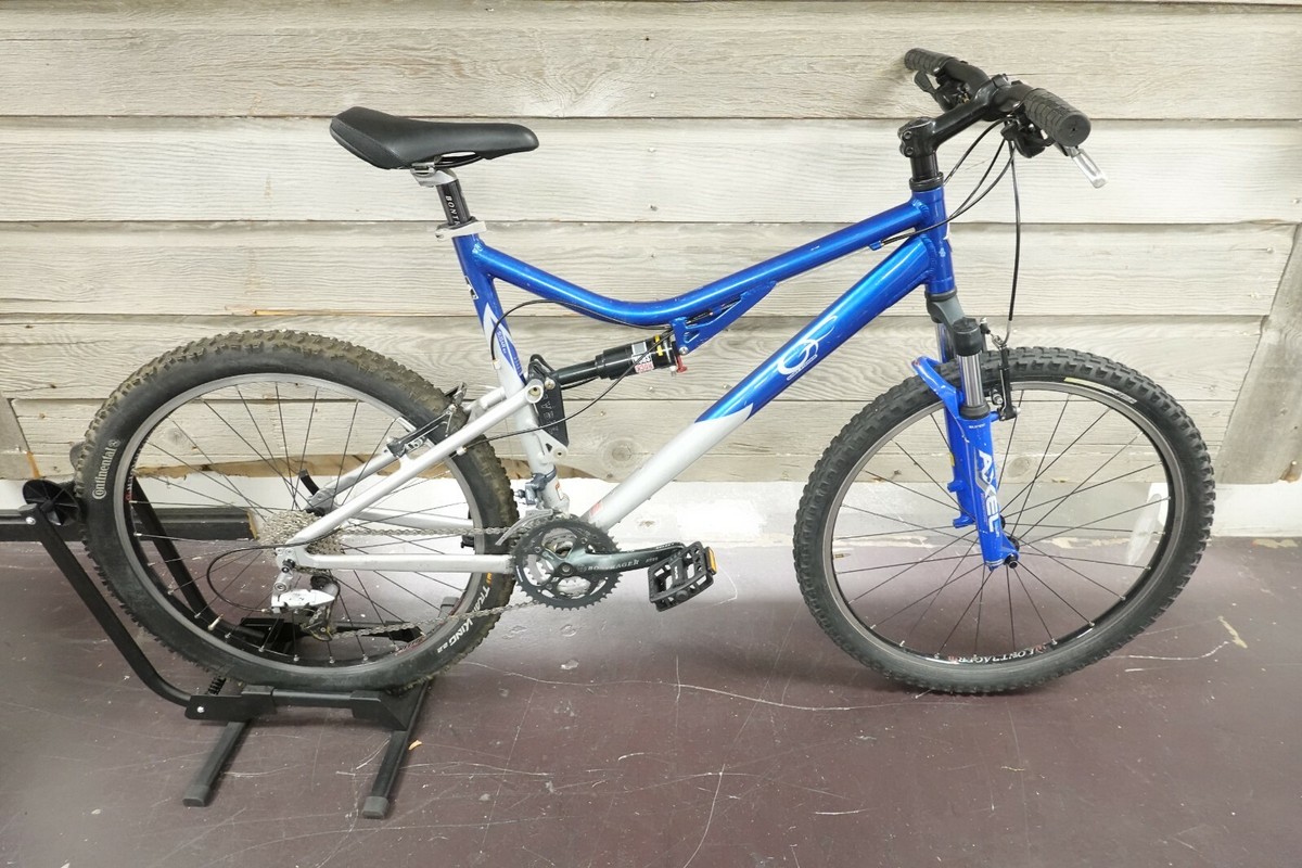 Gary Fisher Mountain Bike Full Suspension (Front & Rear Gary Fisher Mountain Bike Full Suspension (Front & Rear