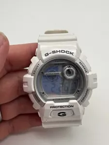 Orologio da polso classico Casio G-SHOCK G-8900A (3285) bianco 52 mm - Foto 1 di 9