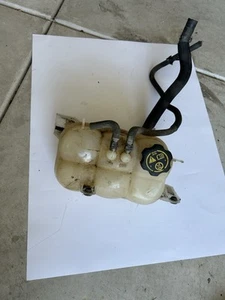 2019-2025 Chevrolet Silverado 1500 Coolant Overflow Reservoir Tank 84632822 - Picture 1 of 5