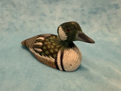 🌟1950s Stone Paperweight Hand painted Bufflehead Duck Peoples Republic of China - Image 1 of 4