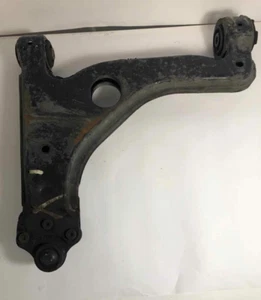 2000 - 2005 SATURN L SERIES Front Lower Control Arm Right RH OEM - Picture 1 of 15