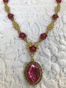 Filigrane Halskette im viktorianischen Stil Blume FUCHSIA ROSA ACRYIC KRISTALL GOLDFARBEN - Bild 1 von 9