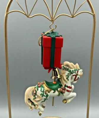 VTG Heritage House Musical Carousel Horse Christmas Ornament Video Included - Изображение 1 из 4