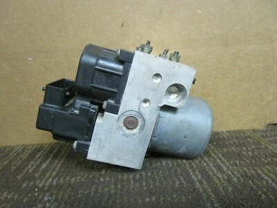 Nissan Xterra Frontier 2001-2002 conjunto de bomba de freno antibloqueo ABS 4x4 OEM Foto 1 de 4